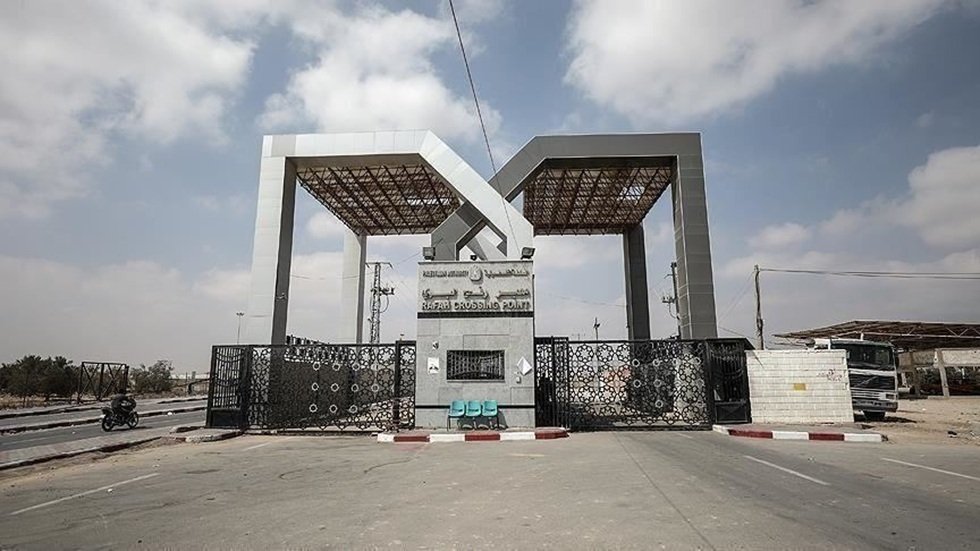 وصول الدفعة الـ21 من المسافرين العائدين إلى غزة عبر معبر رفح
