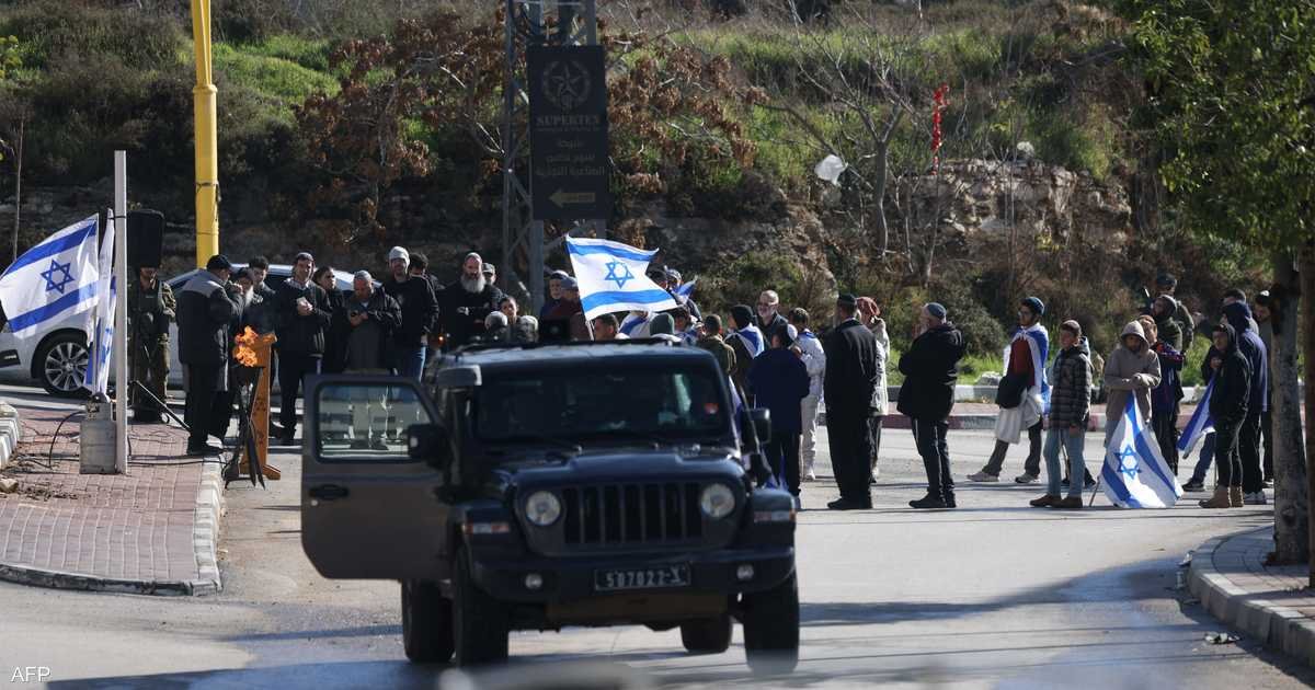 تصاعد التوتر في الضفة الغربية مع تقارير عن حرق منازل وممتلكات فلسطينيين