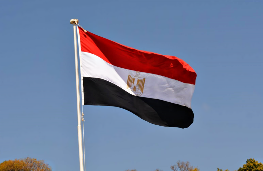 رويترز: مصر ساهمت في تهدئة التوتر ودفع دول المنطقة إلى ضبط النفس عسكريًا تجاه إيران