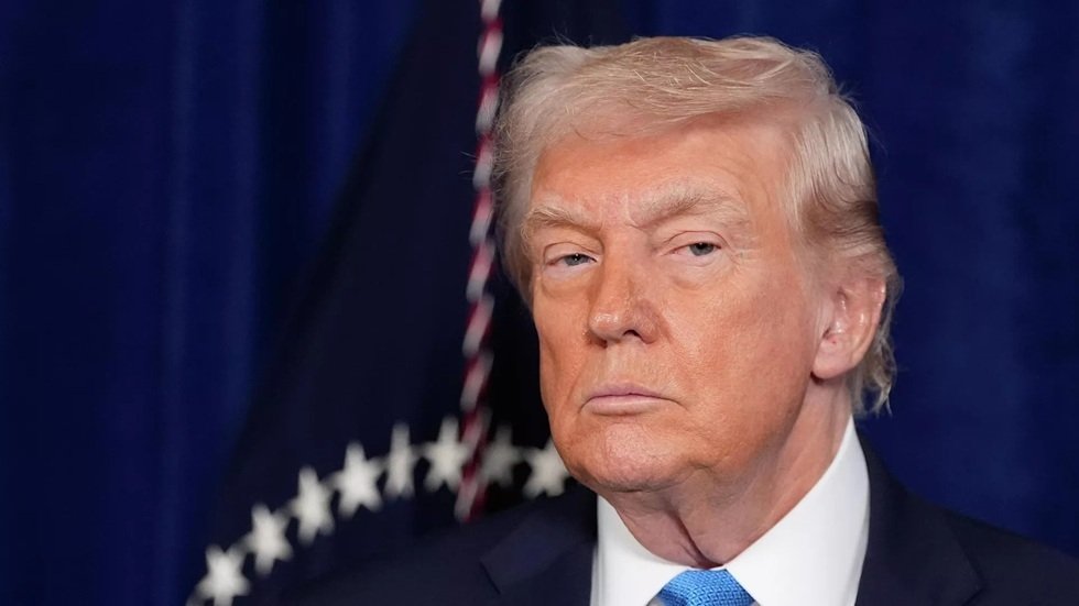 ترامب: هزمنا إيران.. وعلى الدول التي تتلقى النفط عبر هرمز ضمان سير التوريدات
