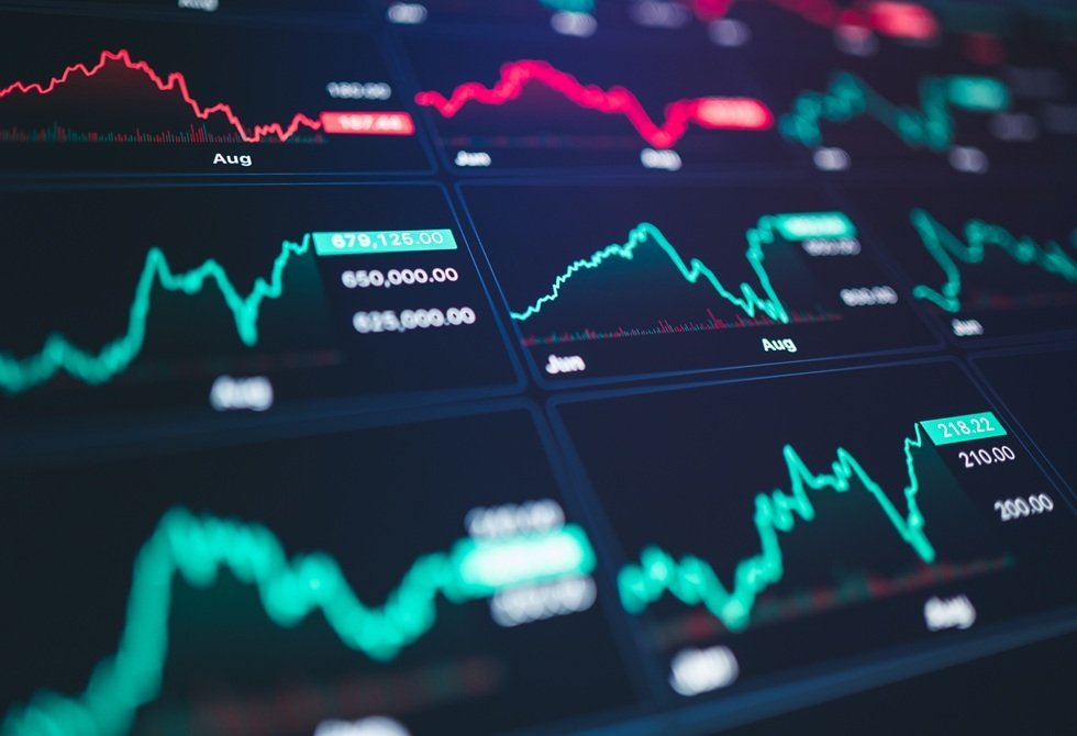 أسعار النفط تتراجع دون 100 دولار