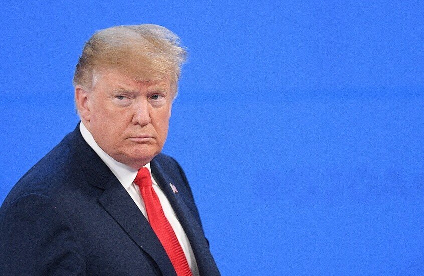 أكسيوس: إدارة دونالد ترامب تدرس السيطرة على جزيرة خارك الإيرانية أو فرض حصار بحري عليها