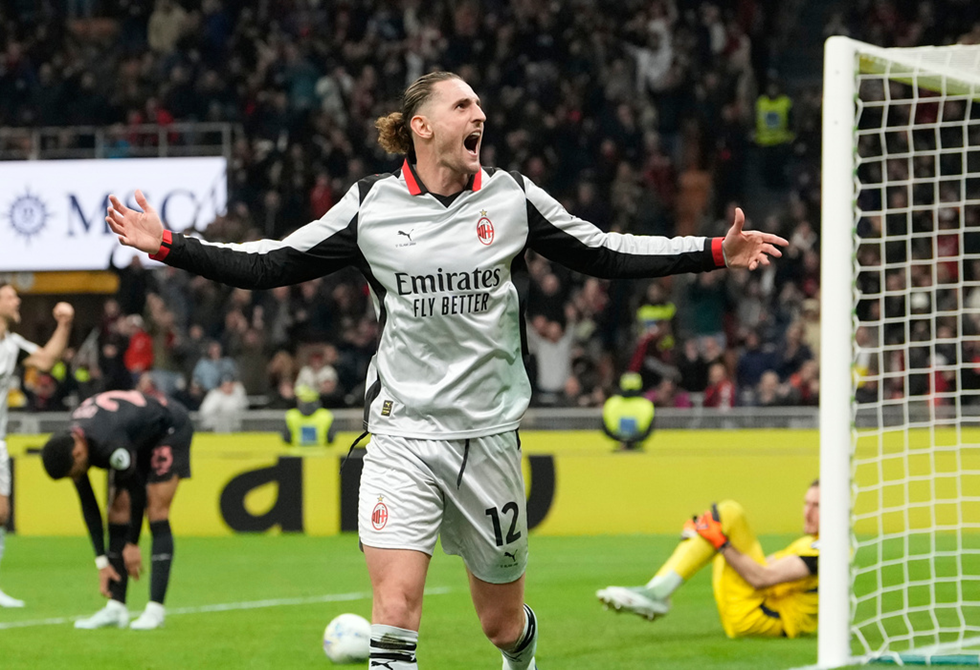 ميلان يتخطى تورينو ويستعيد وصافة الدوري الإيطالي