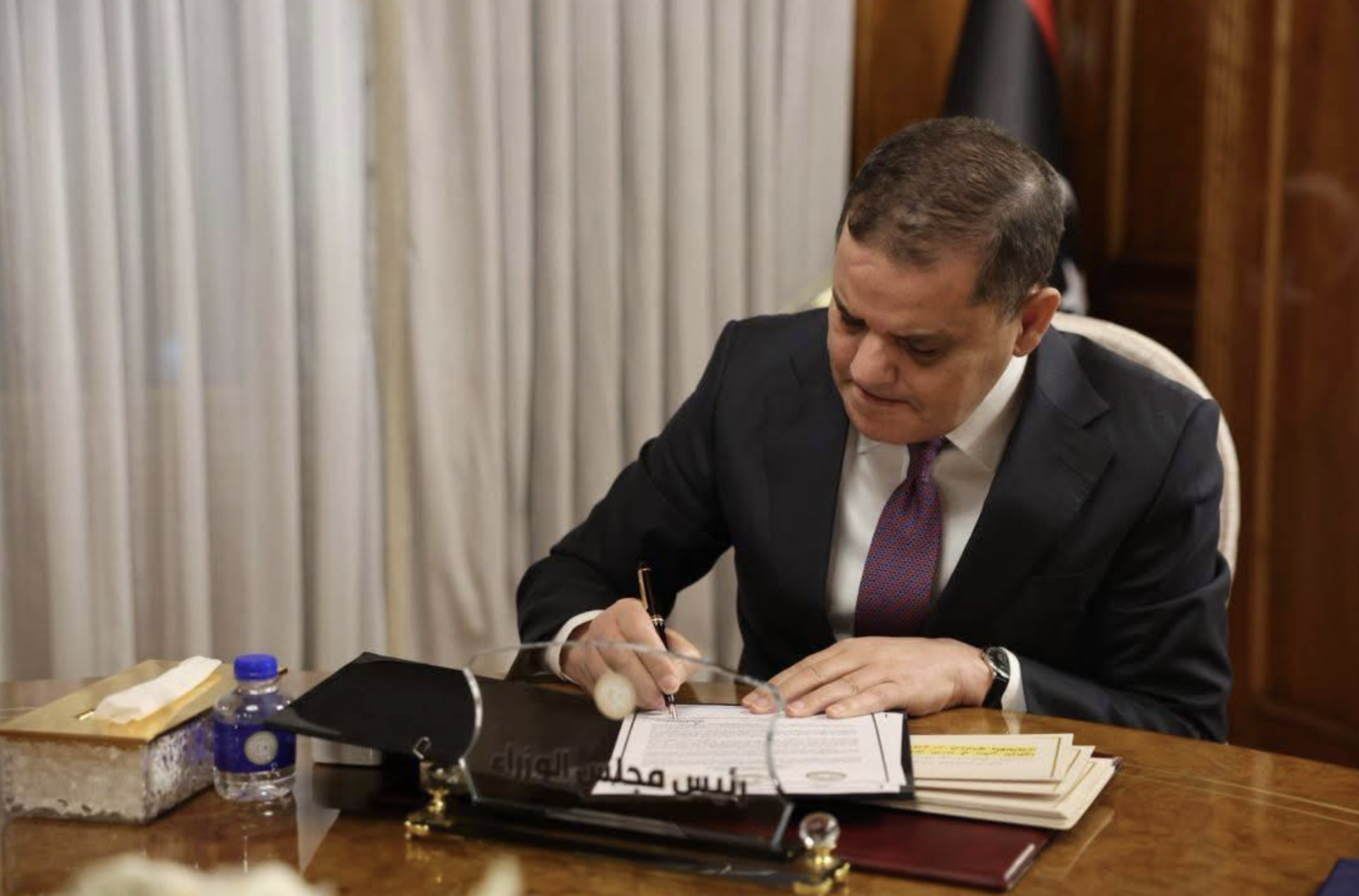 ليبيا.. رئيس حكومة الوحدة الوطنية ينهي تعاقده مع شركة ضغط أمريكية بسبب النتائج
