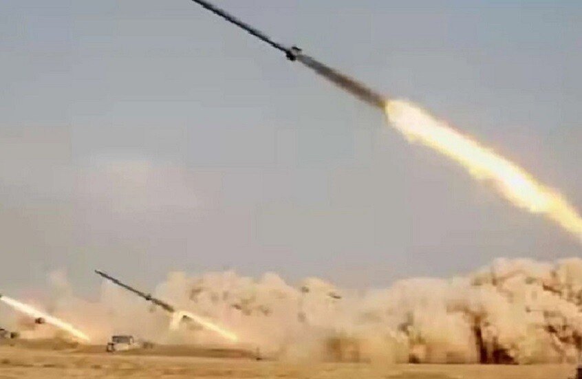 العراق يعلن توقيف أربعة أشخاص على خلفية إطلاق صواريخ نحو سوريا