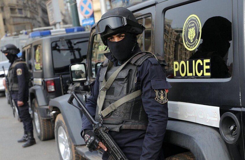 خدعة ‘آيفون 17’ في مصر: باكستاني يبتز ضحايا بأموال ضخمة