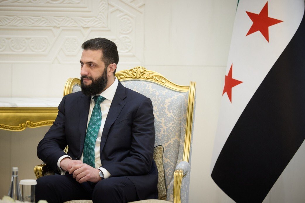 الشرع يبحث تطوير قطاع صناعة النسيج في سوريا