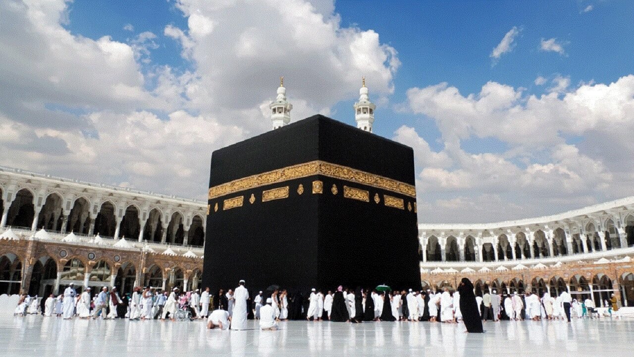 بدء توجه الحجاج الإيرانيين إلى السعودية اعتبارا من 27 أبريل الجاري