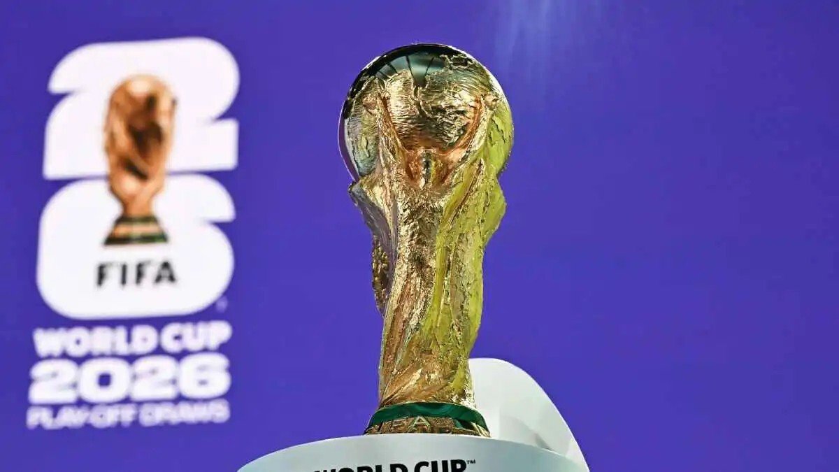 عقارات وسيارات فاخرة.. 10 أشياء يمكنك شراؤها بسعر تذكرة نهائي كأس العالم