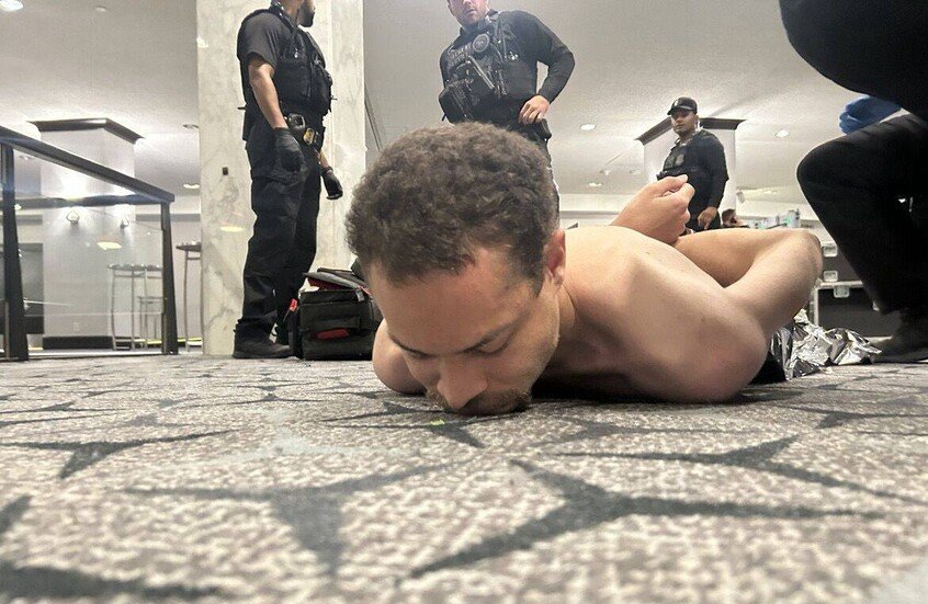 تصريح كارولين ليفيت عن سماع طلقات قبل حادث عشاء المراسلين يثير جدلًا ونظريات مؤامرة (فيديو)