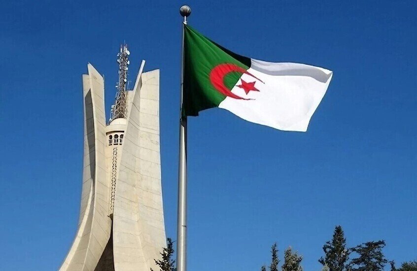 الجزائر تؤكد موقفها الرافض للعنف في مالي