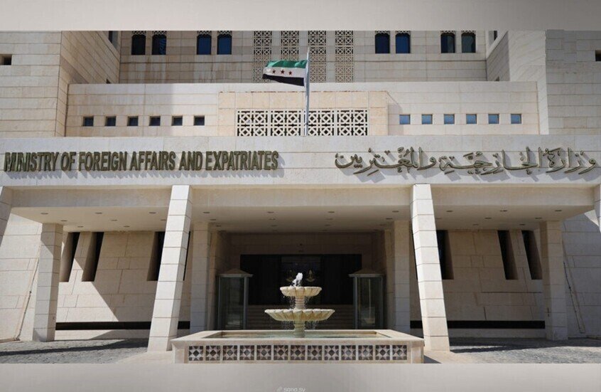 الشرع يهنئ القيادة العراقية الجديدة عبر اتصالين مع آميدي والزيدي ويدعو لتطوير العلاقات الثنائية