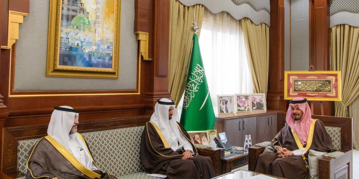 برعاية أمير منطقة المدينة المنورة وبحضور وزير الموارد البشرية، توقيع 24 اتفاقية تعاون