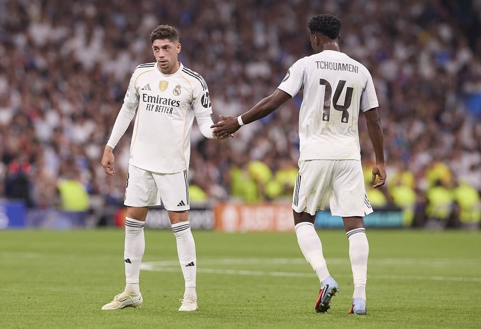 مفاجأة داخل ريال مدريد.. الكشف عن هوية “جاسوس” غرفة الملابس