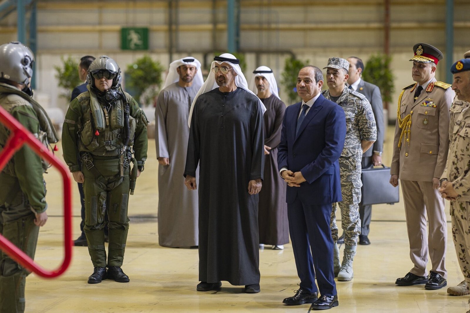 إيران تصدر أول تعليق رسمي على تقارير بشأن دعم عسكري مصري للإمارات