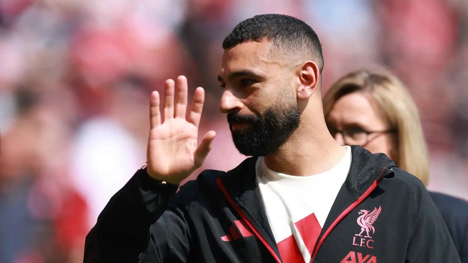 محمد صلاح يكشف جوانب مهمة من حياته في مقابلة سريعة (فيديو)