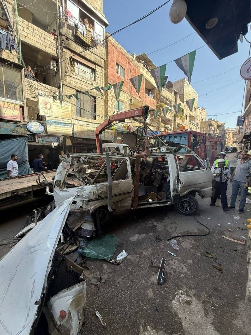 انفجار عبوة ناسفة داخل حافلة فارغة في حي الورود بدمشق (صور)