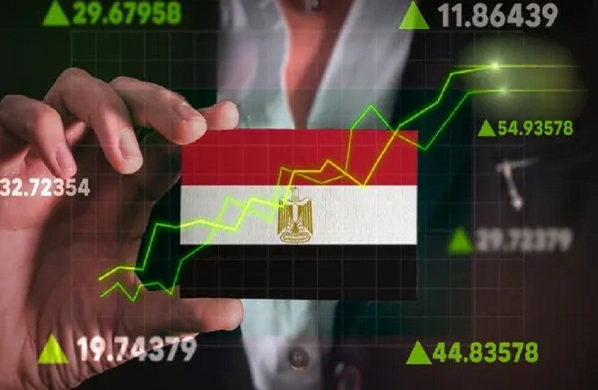 Fitch Ratings تشيد بإجراء مصري وتتوقع تراجع احتياطي مصر النقدي بعد بلوغه مستوى قياسياً