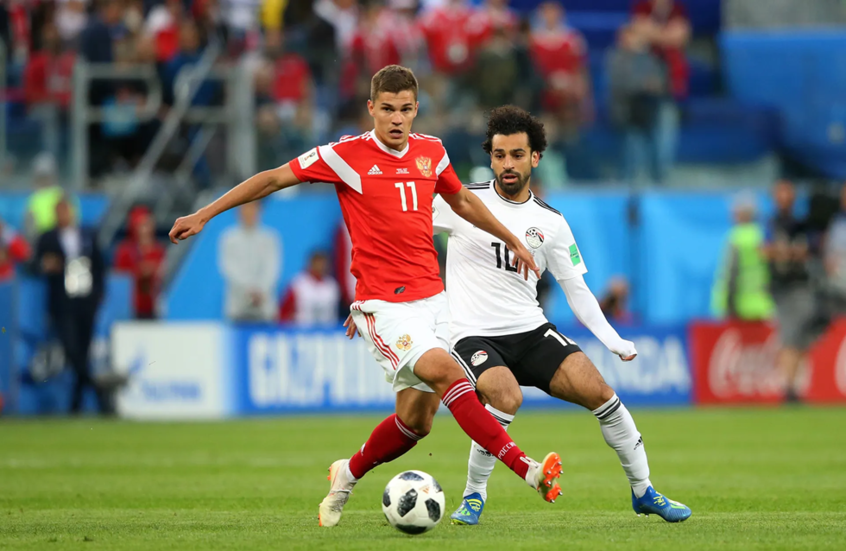 مصر تتخذ قرارا مهما قبل المواجهة المرتقبة بين الفراعنة وروسيا