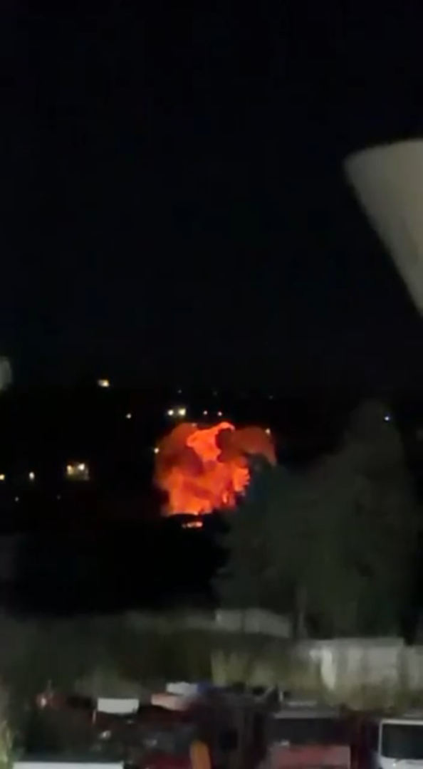 غارة إسرائيلية عنيفة تستهدف بلدة كفررمان في جنوب لبنان