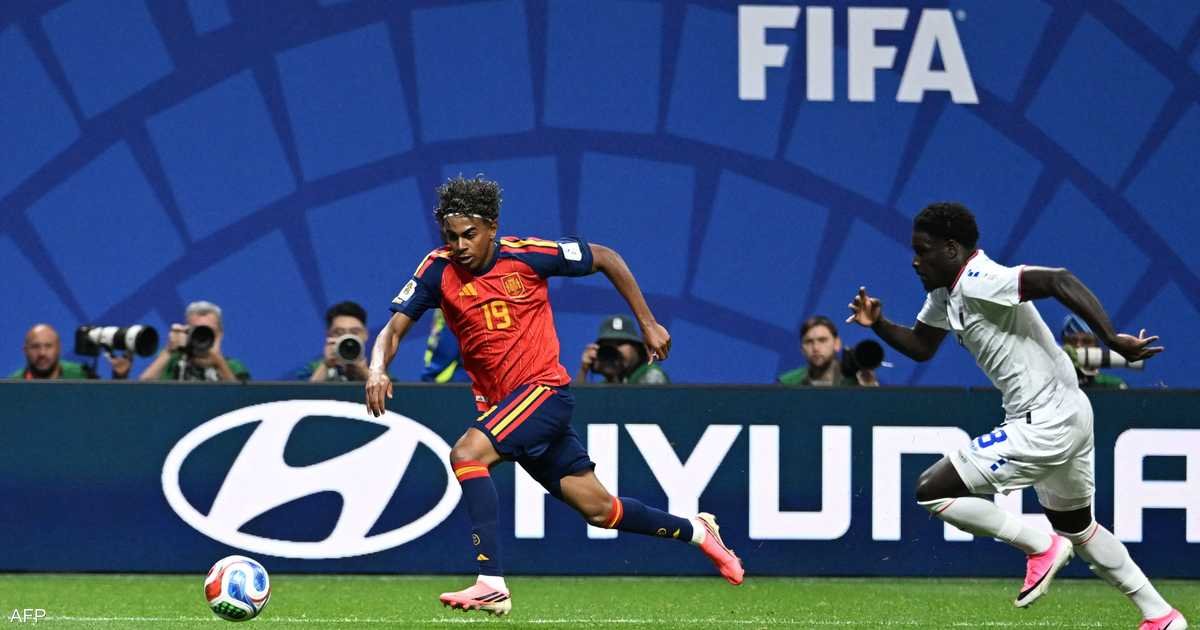 منتخب الرأس الأخضر يفجر أولى مفاجآت المونديال بتعادله أمام إسبانيا