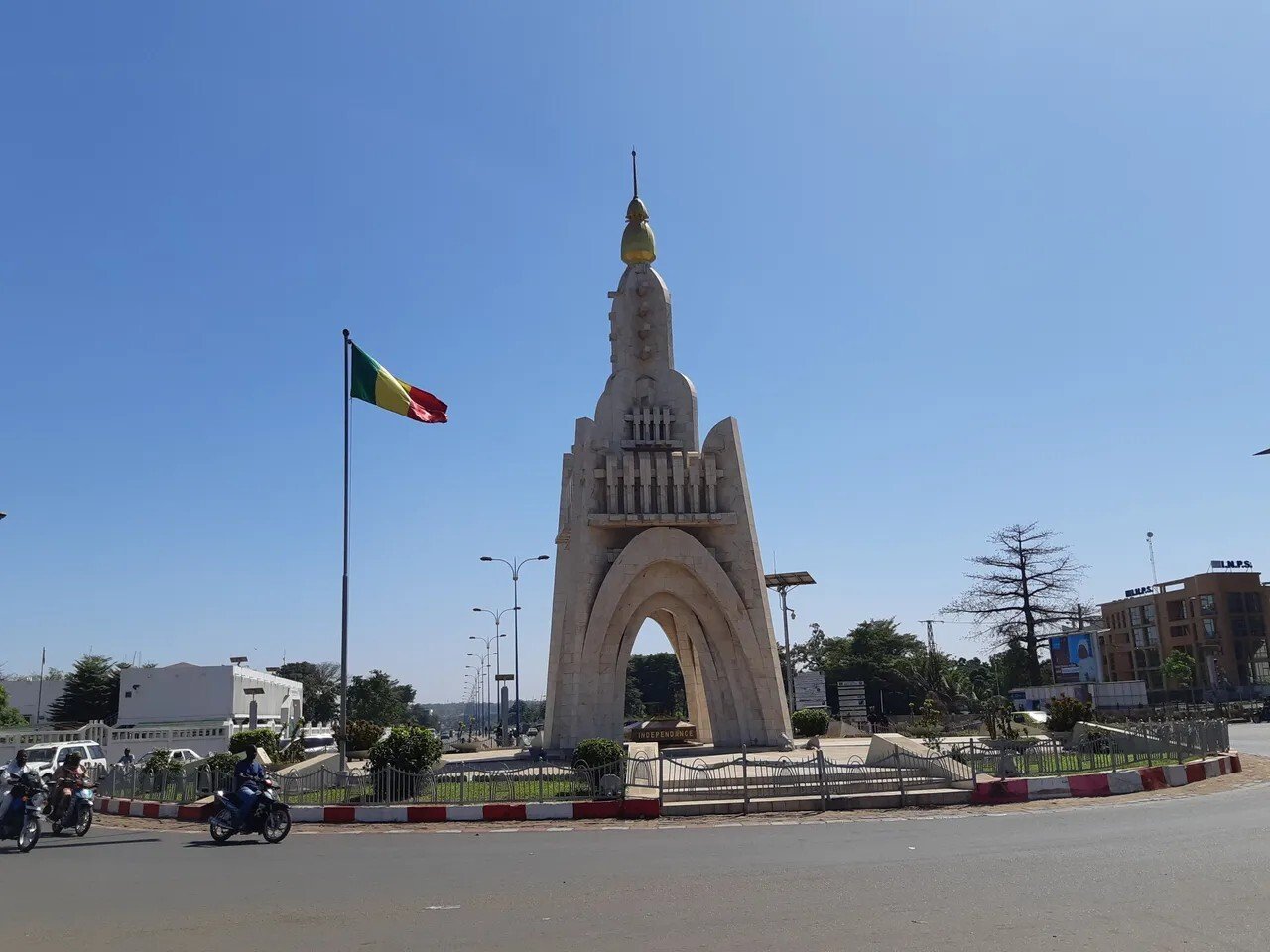 مالي: الحكم بالسجن 20 عاماً على فرنسي بتهمةالتآمر لزعزعة الاستقرار