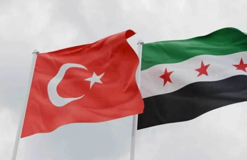 قمة "اقتصاديات المدن" في غازي عنتاب تجمع رجال أعمال تركيا وسوريا لبحث إعادة الإعمار والاستثمار