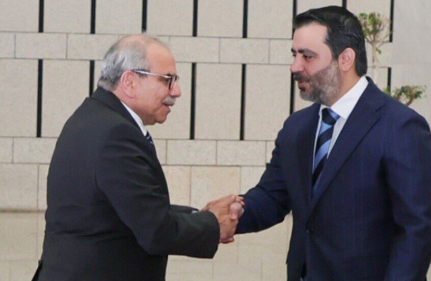 الشيباني يبحث مع نواف سلام المستجدات الأخيرة في المنطقة