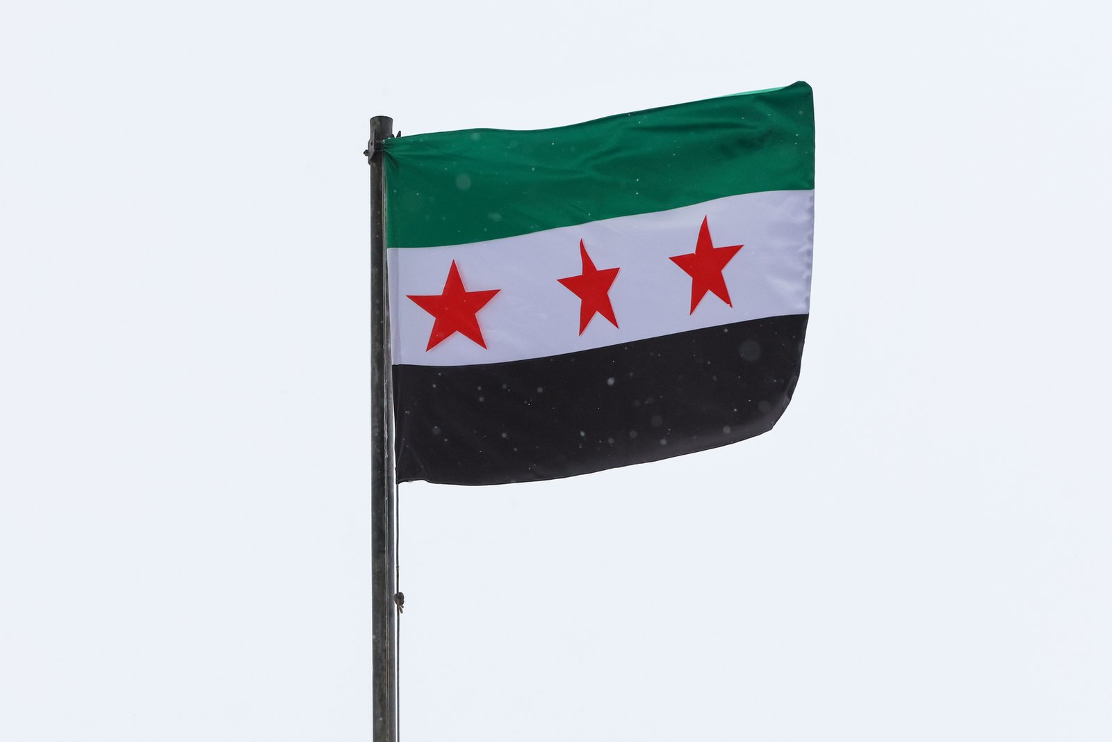 وزير الطاقة السوري يستعرض من واشنطن رؤية بلاده الجديدة لقطاع الطاقة