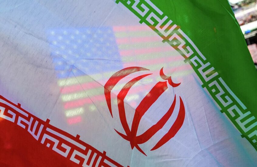 قناة 15 العبرية: إسرائيل تقرر الرد عسكريًا في حال استهدافها بصواريخ من إيران