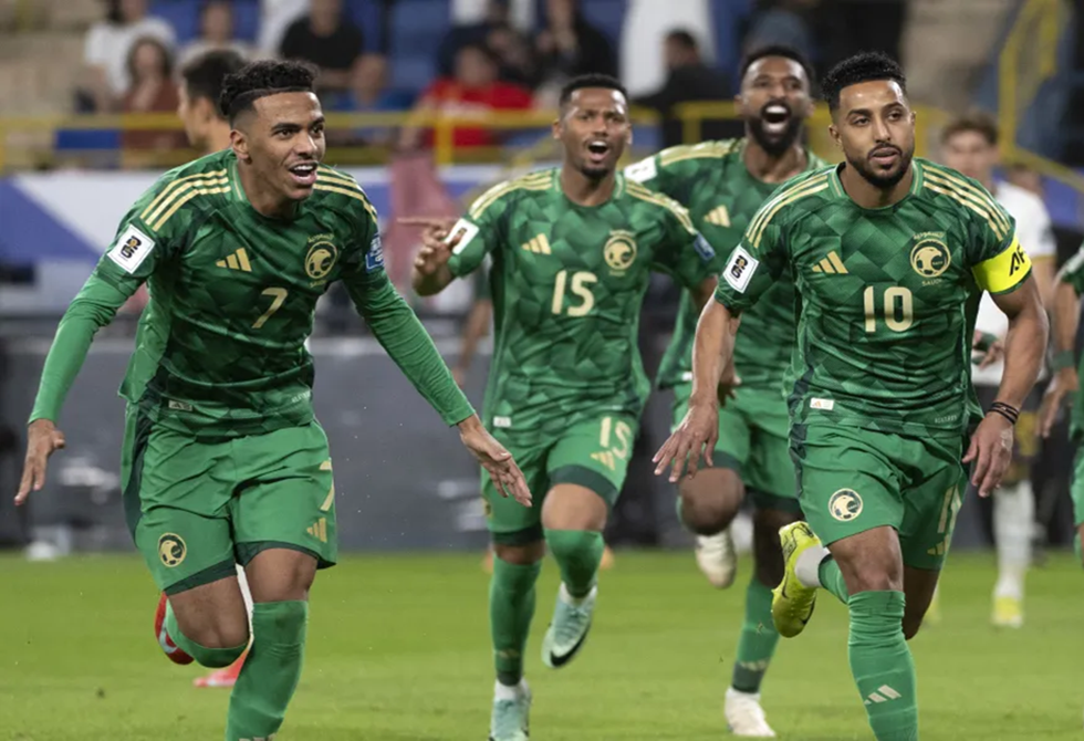 أوروغواي في مواجهة السعودية.. هل تتجنب مصير الأرجنتين؟