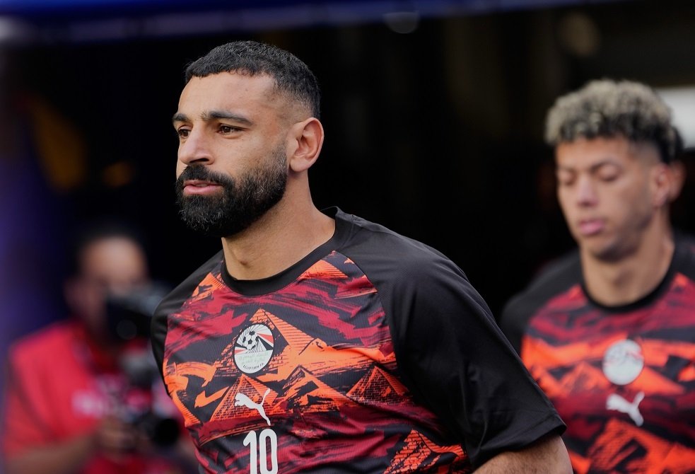 فيديو من داخل غرفة ملابس منتخب مصر يظهر عادة تمارس قبل كل مباراة