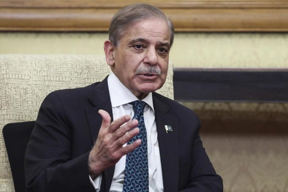 رئيس وزراء باكستان: ترامب وبزشكيان يوقعان “مذكرة تفاهم إسلام آباد” واصفًا إياها بالتاريخية