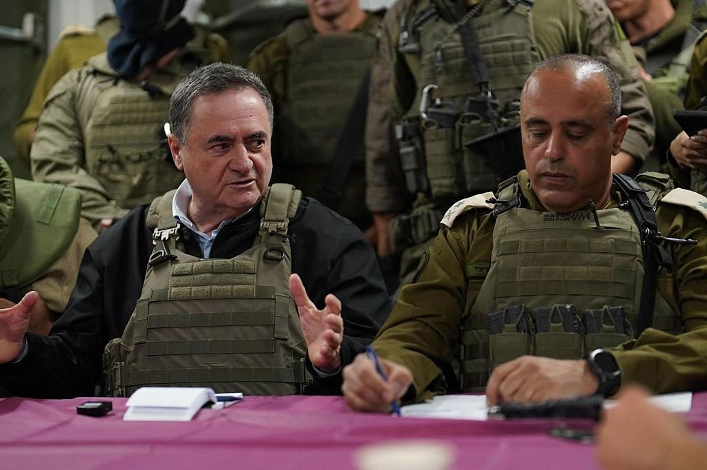 وزير الدفاع الإسرائيلي يهاجم يائير غولان بعد تصريحاته عن المستوطنات وقتل أطفال غزة.