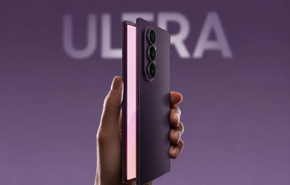 سامسونج تكشف عن هاتف Galaxy Z Fold 8 Ultra ببطارية أكبر وكاميرا محسّنة وسعر أعلى