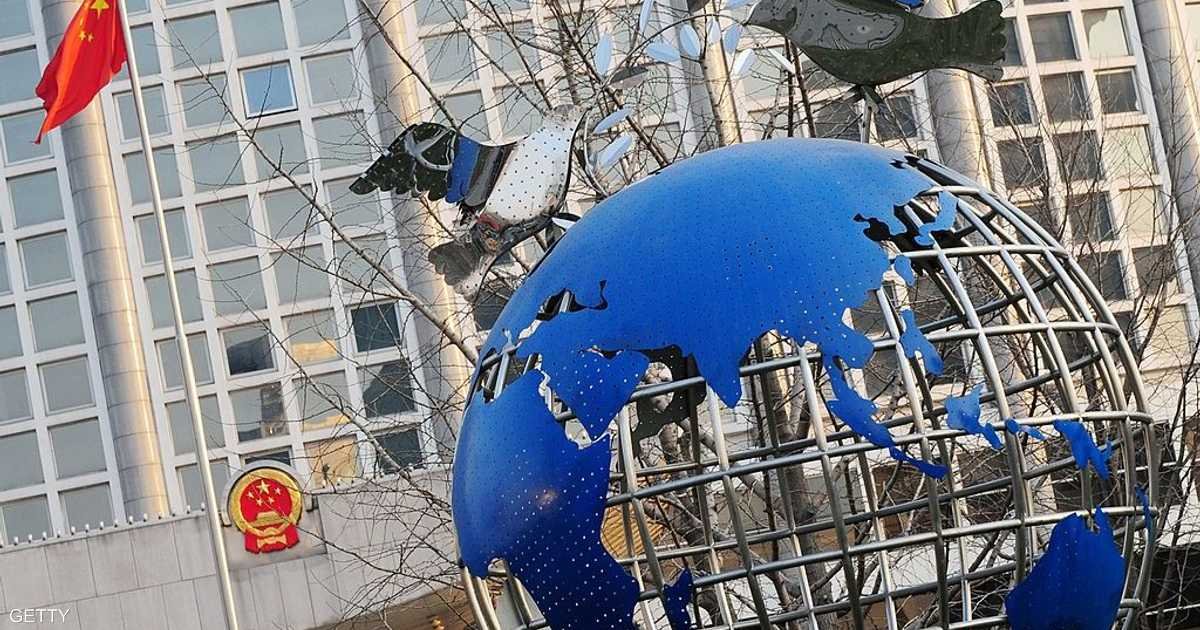 بكين تدعو إلى احترام «السيادة الرقمية» للدول في سباق الذكاء الاصطناعي