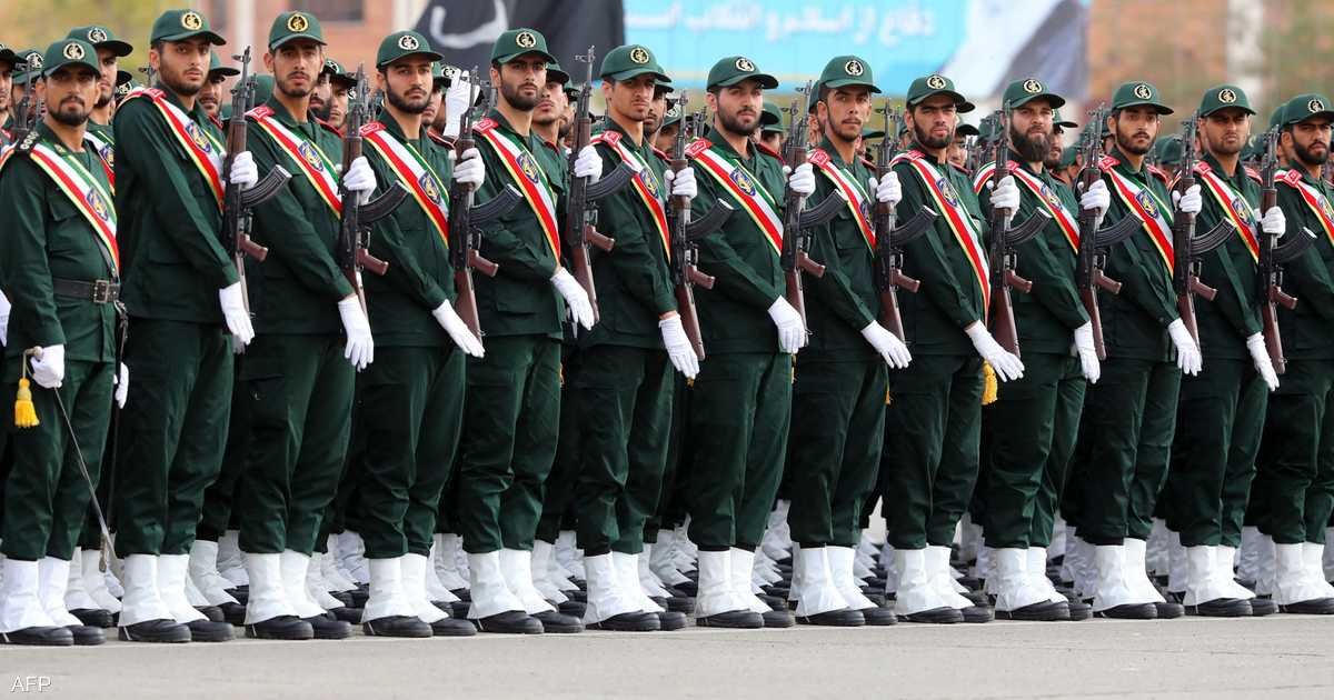 استعدادًا لحرب أطول.. الحرس الثوري يعيد ترتيب مؤسسات الدولة في إيران