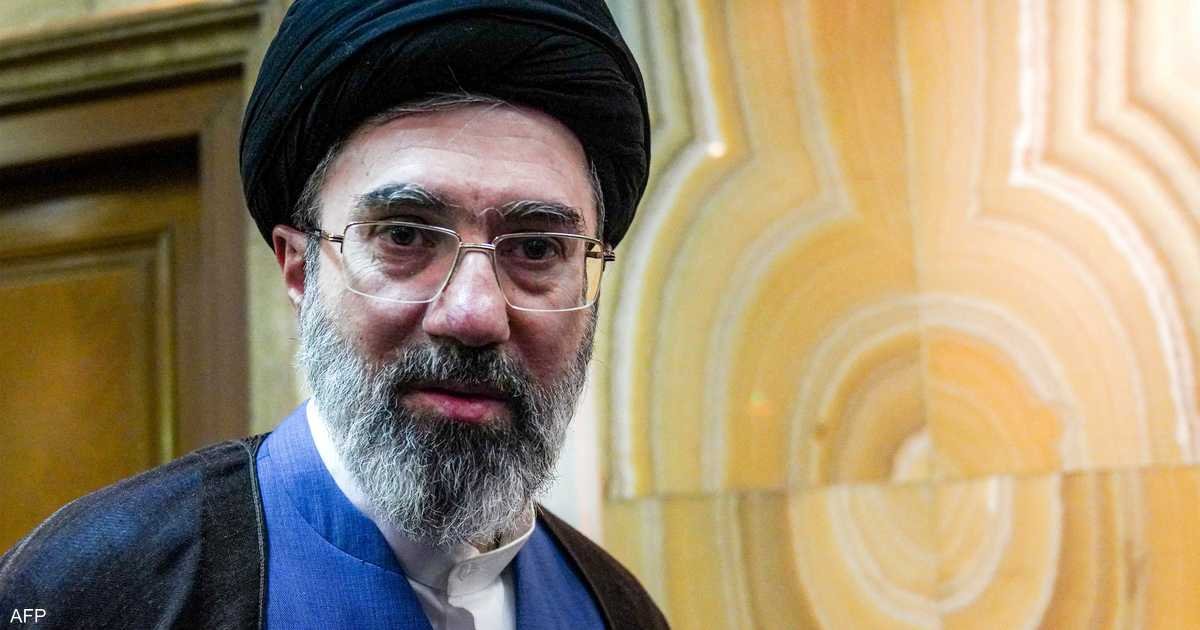الحاكم الغامض لإيران يوجه رسالة متشددة إلى ترامب