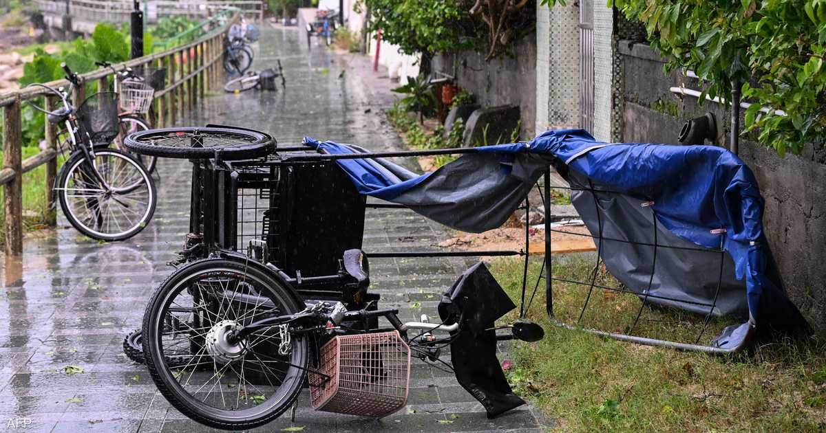 إعصار «دولفين» يضرب أوكيناوا اليابانية والصين تستعد لوصوله