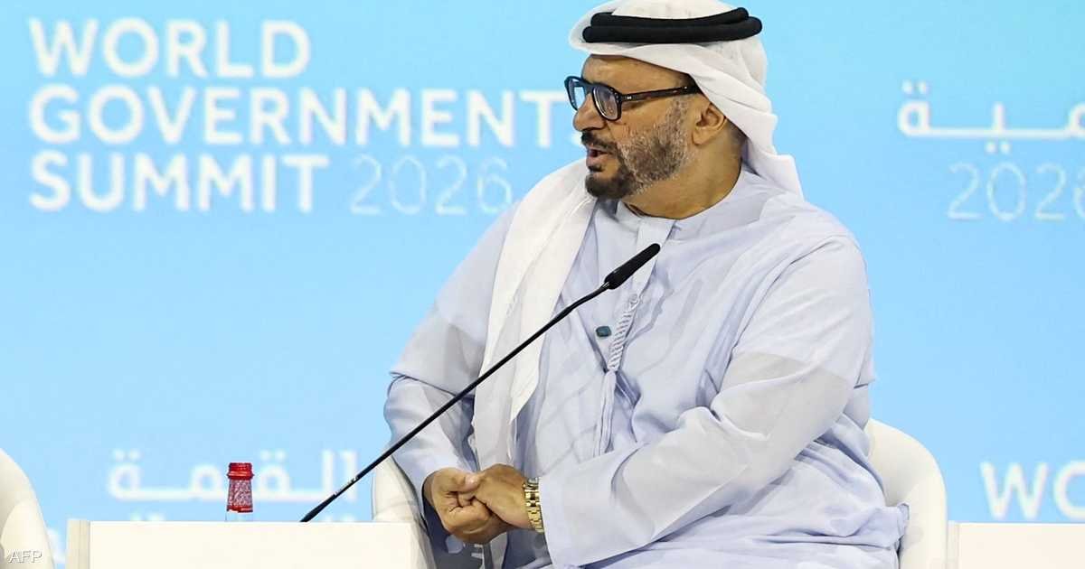 قرقاش: منصات موجهة تروّج معلومات مضللة عن الإمارات