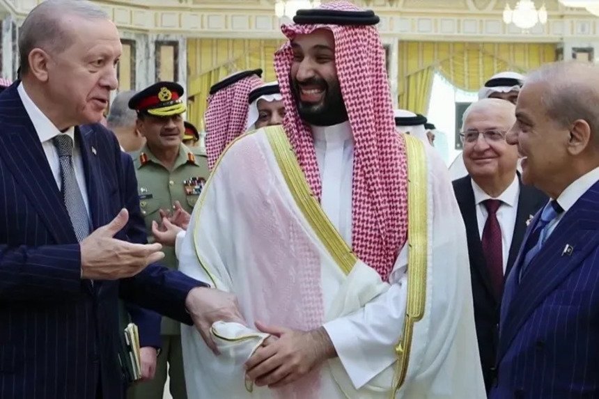 بن فرحان: اتفاقية مكة للدفاع المشترك تعكس عمق الشراكة الاستراتيجية مع تركيا وباكستان