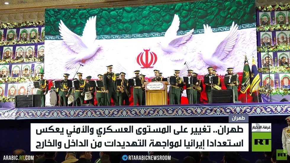طهران.. تغييرات واسعة واستعدادات لمواجهة محتملة
