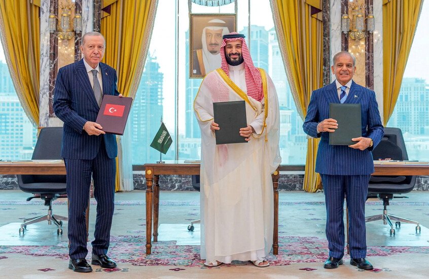 إسرائيل تعزز قواتها في إيلات تحسبًا لهجوم محتمل عند مثلث حدودي يطل على 3 دول عربية
