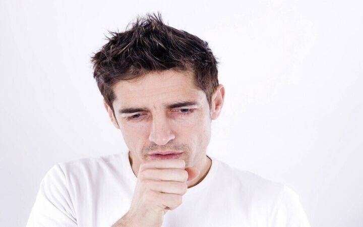 كيف نتخلص من أعراض التهاب الحلق بسرعة؟