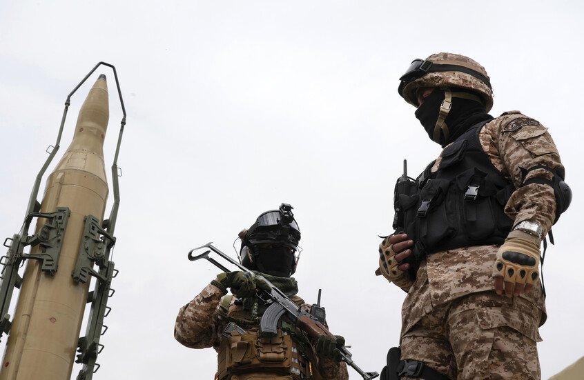 طهران تعلن العثور على 10 صيادين إيرانيين في الإمارات بعد أسابيع من فقدانهم