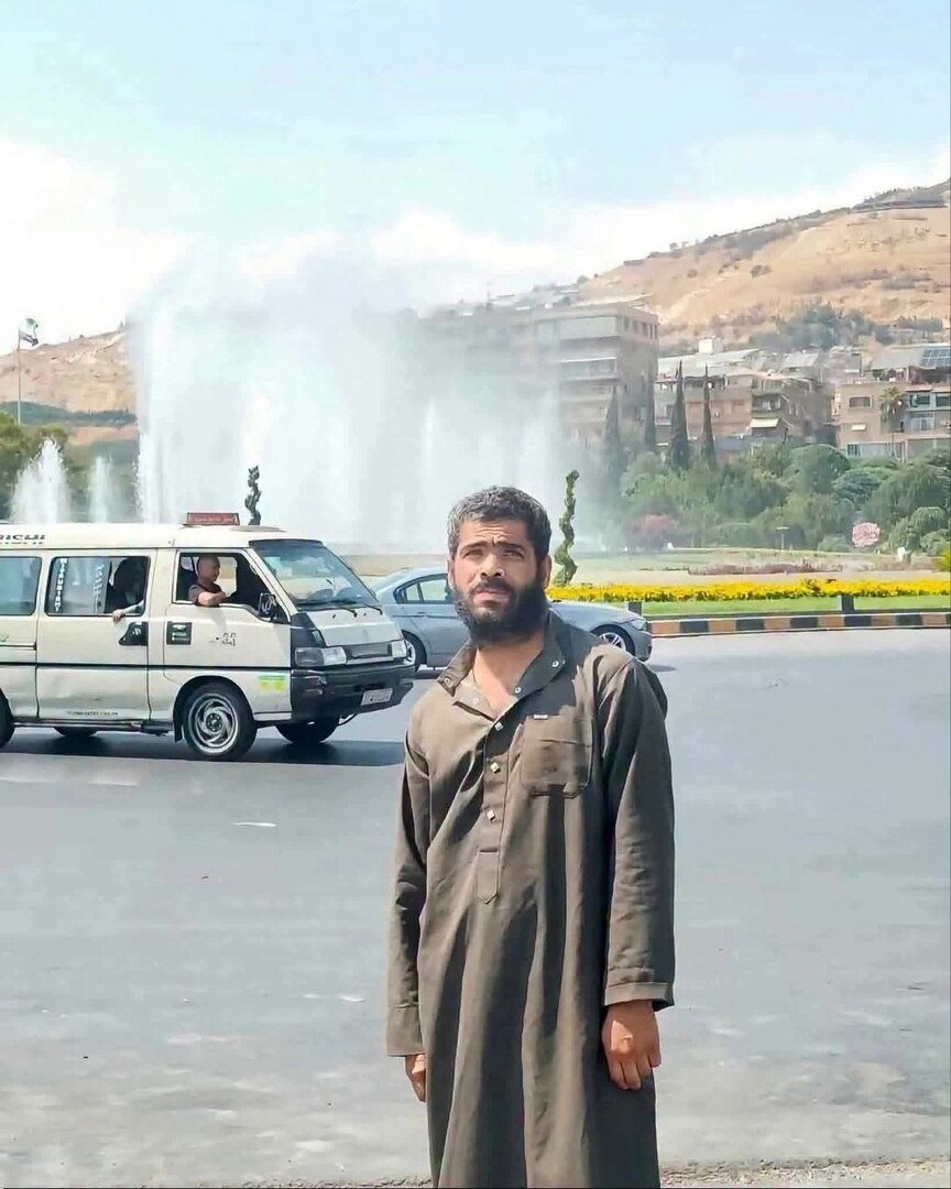 سوريا.. شاشة الأمويين تواجه التنمر برسالة حب: «ابن الحسكة.. نورت الشام»