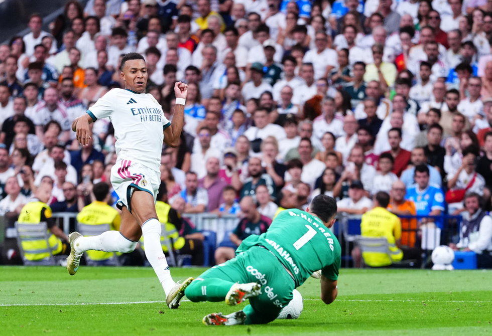 ريال مدريد ضد ريال بيتيس.. الموعد والقنوات الناقلة في الدوري الإسباني