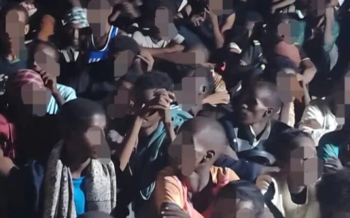 السودان.. قوة مشتركة في كسلا تنقذ 150 رهينة وتفكك شبكة ابتزاز عابرة للجنسيات