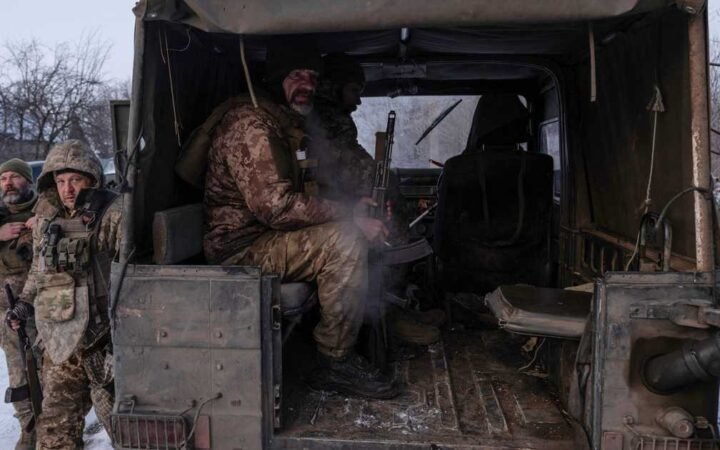 أوكرانيا تكشف خسائر القوات الروسية منذ بدء الحرب