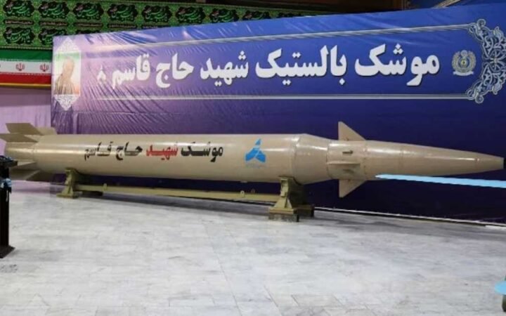 تقرير: الحوثيون يطورون صاروخا بالستيا إيرانيا بمكونات صينية